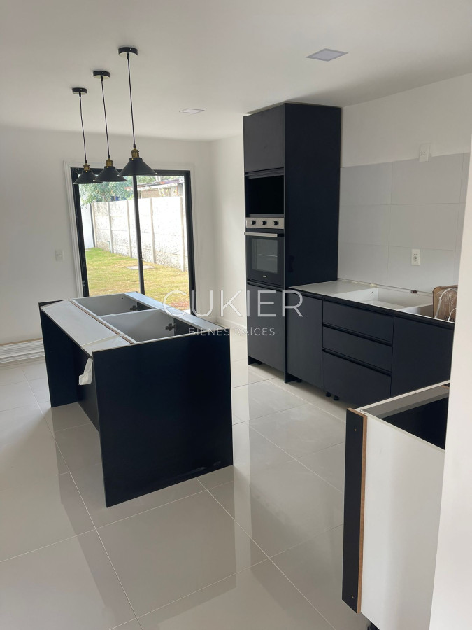 Casa ID.3609 - VENTA  en Lausana 2 casas PH a estrenar de 3 dormitorios. 