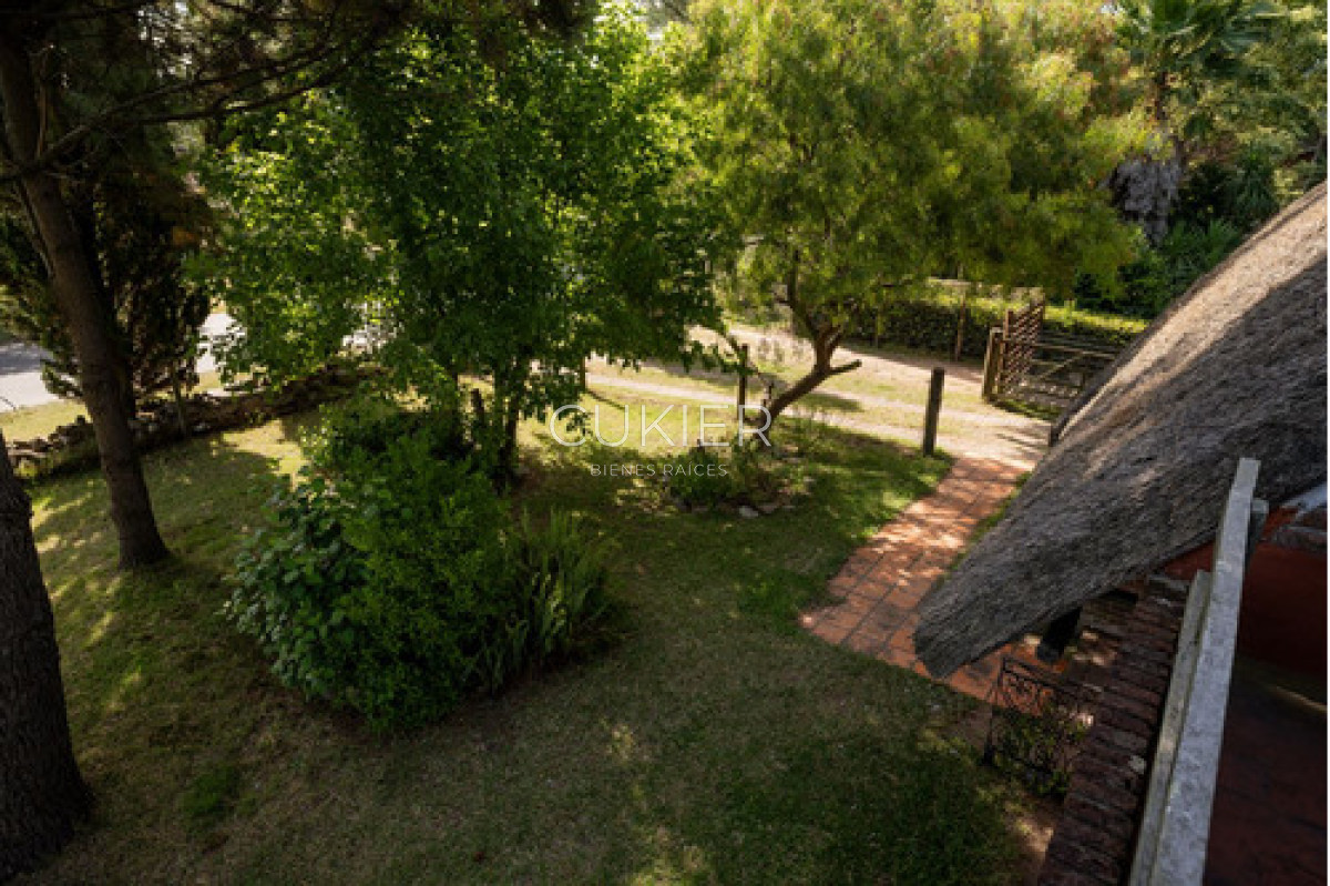 Casa ID.4629 - Venta Casa 3 Dormitorios En Altos Del Pinar 