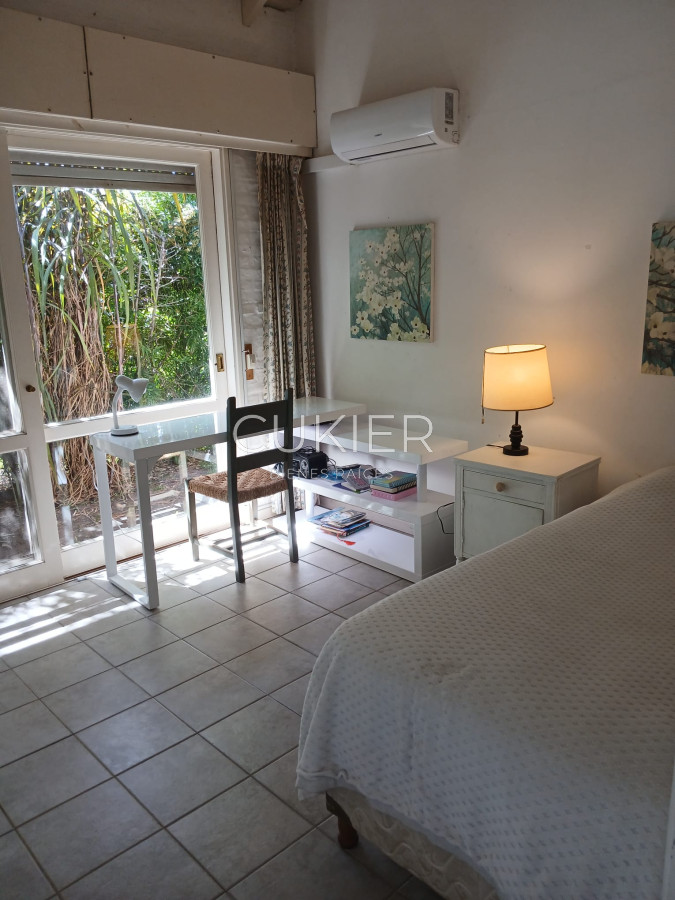 Casa ID.4765 - Alquier temporada de casas 4 dormitorios en la Arbolada barrio privado