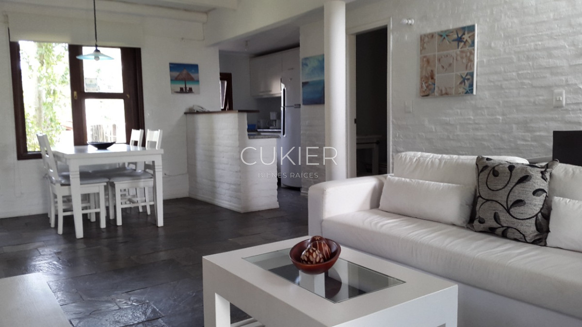 Casa ID.1717 - Alquiler temporada y anual de casa 2 dormitorios duplex en barrio privado punta del este