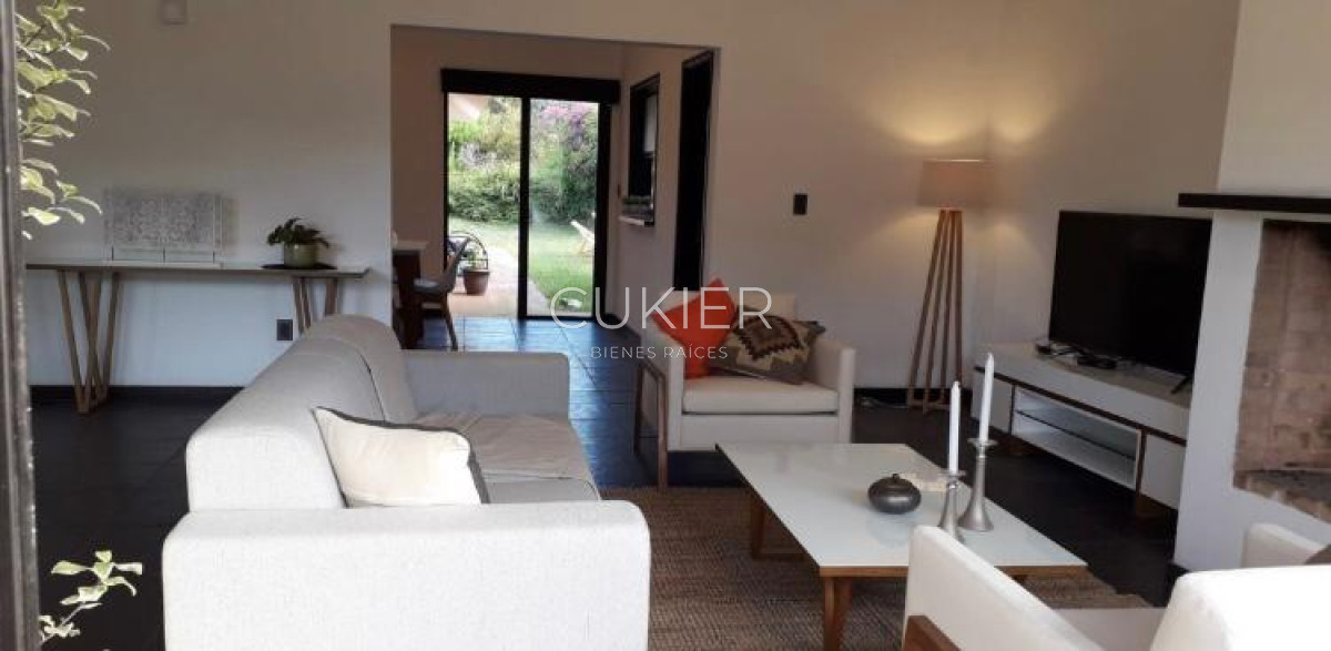 Casa ID.1427 - Alquiler anual casa en barrio privado en La Residence Punta del Este