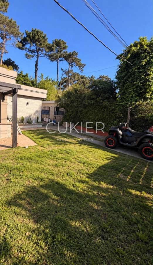 Casa ID.5889 - Casa Alquiler 3 dormitorios Temporada Punta del Este