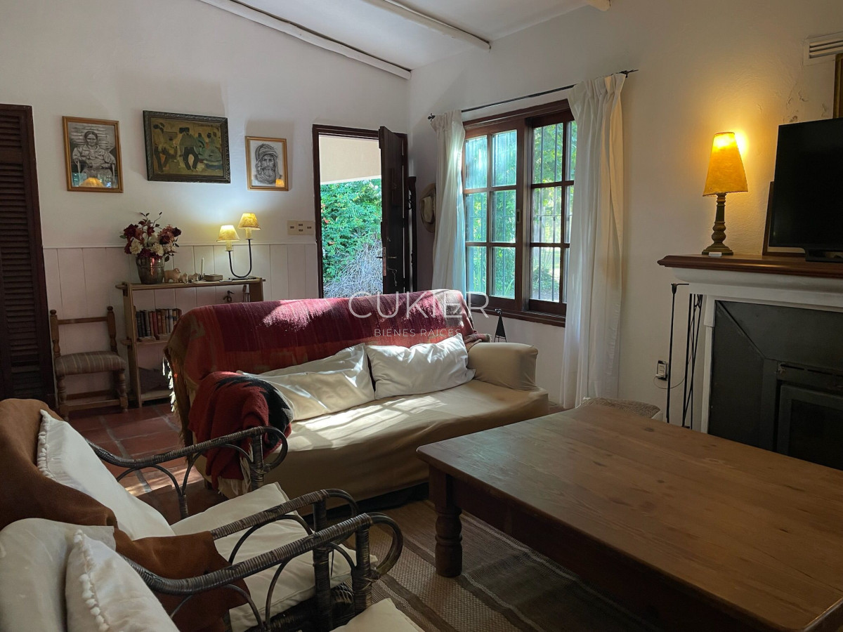 Casa ID.2870 - Alquiler de Temporada Casa  4 dormitorios con piscina en La Barra