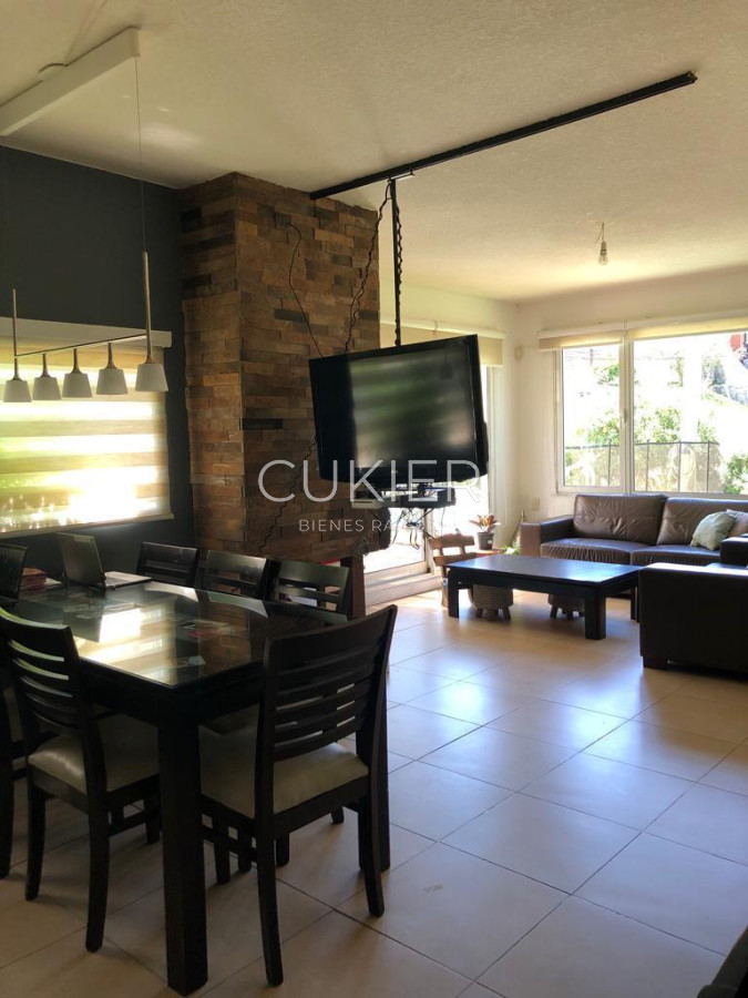 Casa ID.1414 - Alquiler invernal de casa 3 dormitorios y piscina en playa mansa Punta del Este