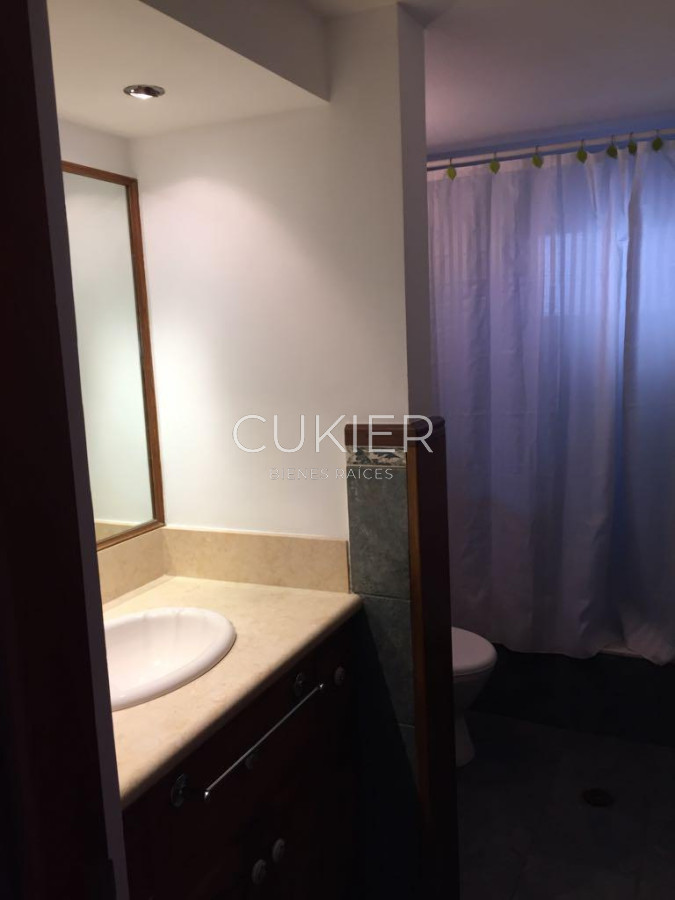 Casa ID.1870 - Alquiler anual de casa 3 dormitorios en las delicias Punta del Este