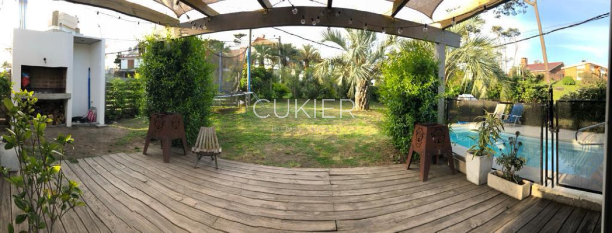 Casa ID.1414 - Alquiler invernal de casa 3 dormitorios y piscina en playa mansa Punta del Este