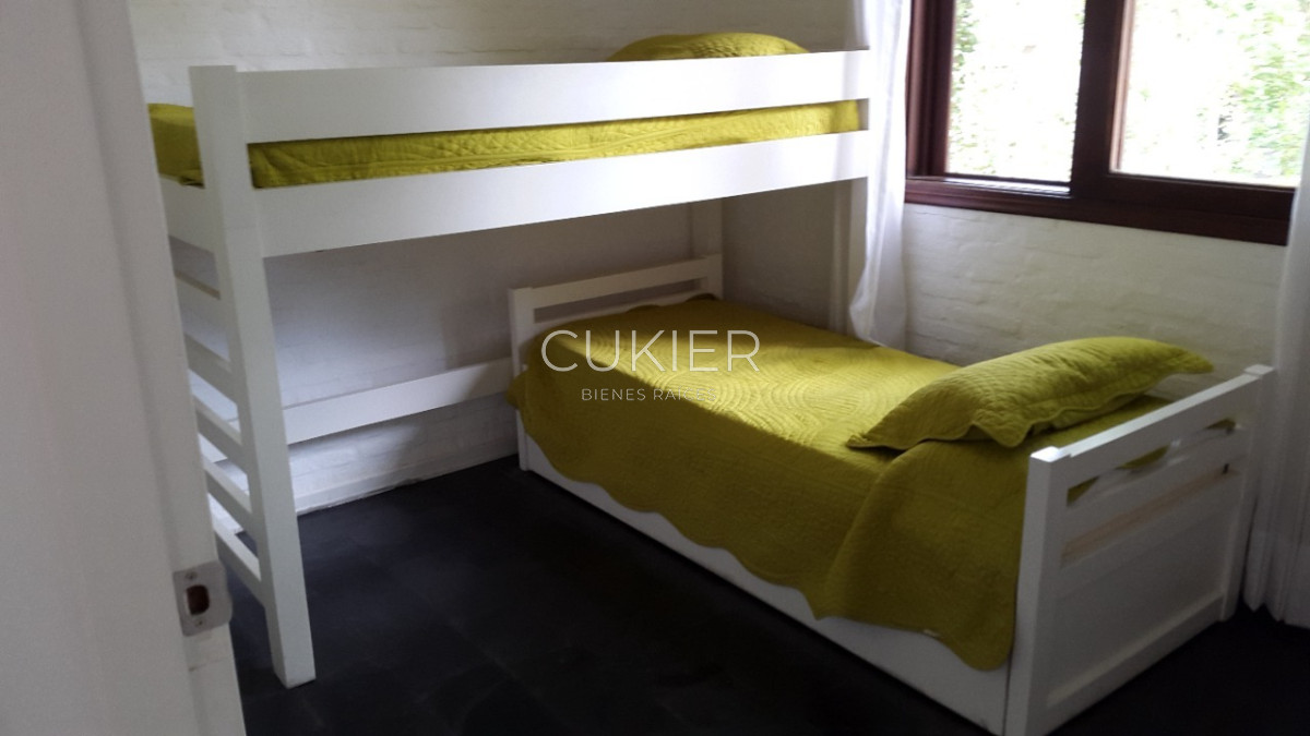 Casa ID.1717 - Alquiler temporada y anual de casa 2 dormitorios duplex en barrio privado punta del este