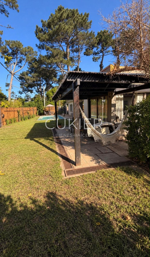 Casa ID.5889 - Casa Alquiler 3 dormitorios Temporada Punta del Este