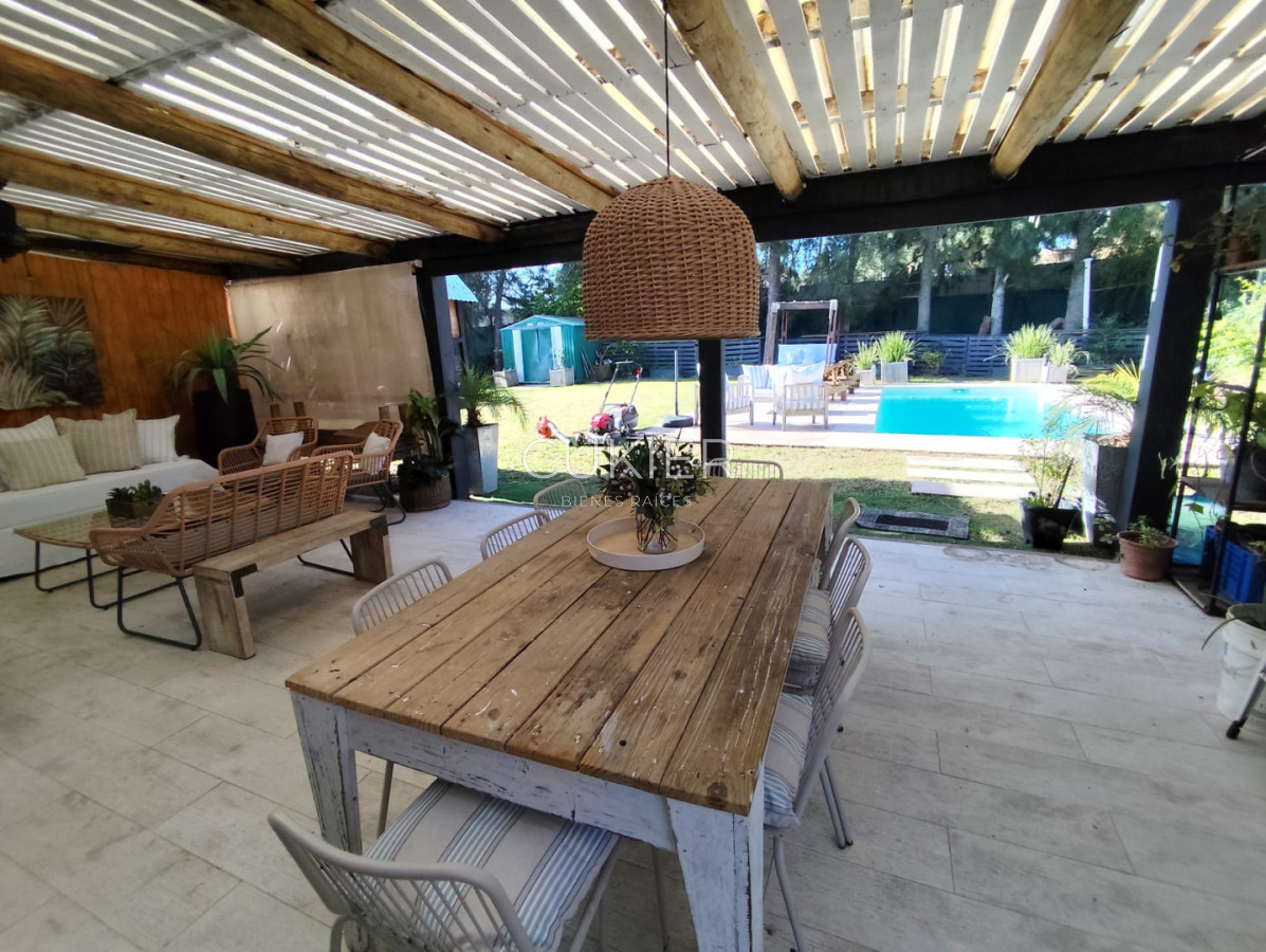 Casa ID.5257 - Venta de casa 4 dormitorios en La residence barrio privado Punta del este 