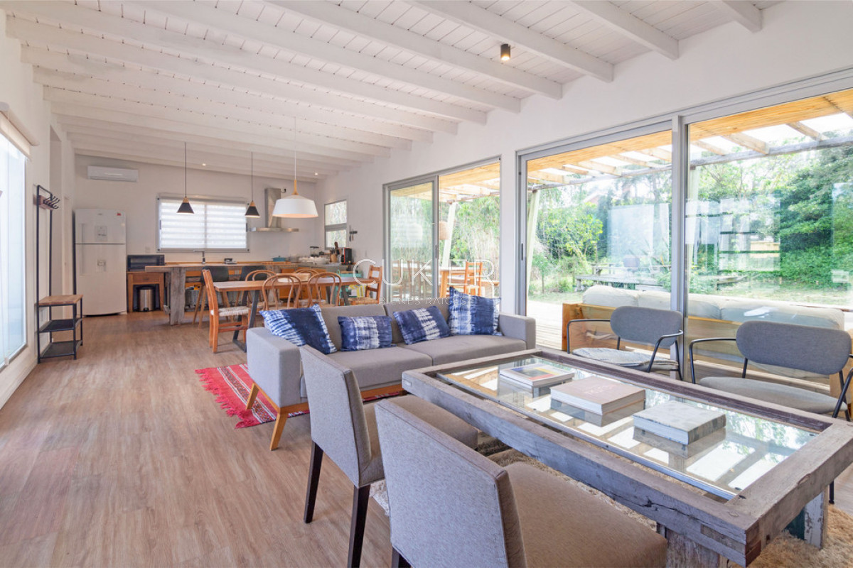 Casa ID.1277 - Alquiler anual o temporada de casa 3 dormitorios en barrio privado la Residence