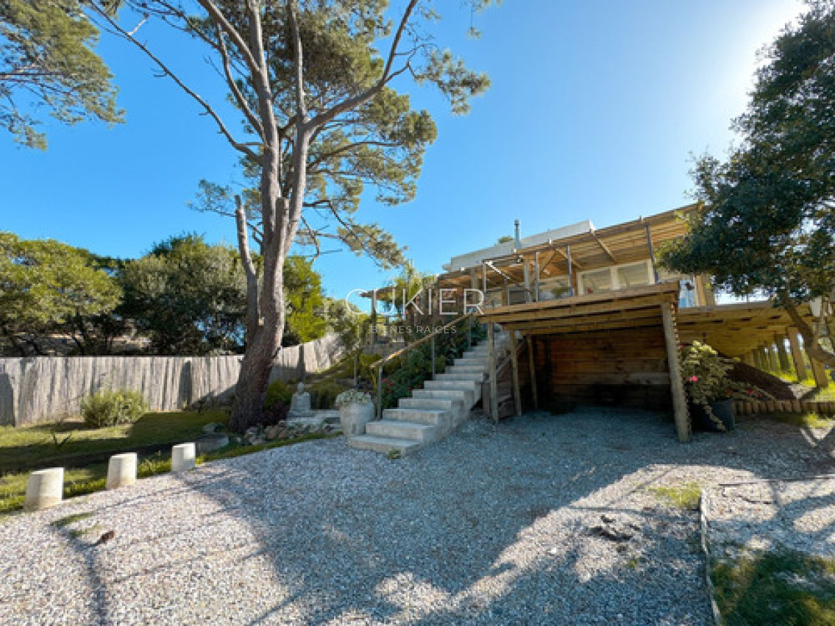 Casa ID.4626 - Venta Casa 3 Dormitorios Chihuahua Punta Del Este