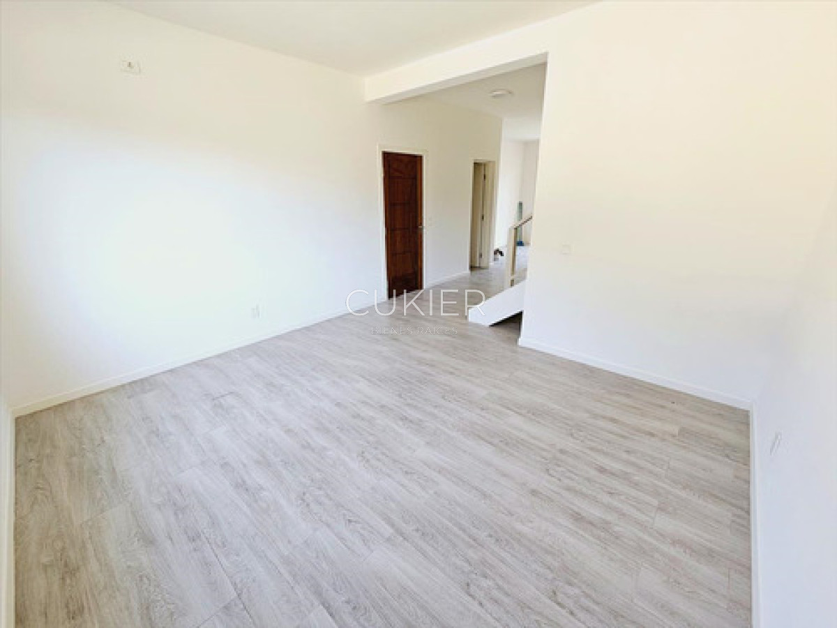 Casa ID.4628 - Vendo Casa Tres Dormitorios Parque Burnett - Punta Del Este