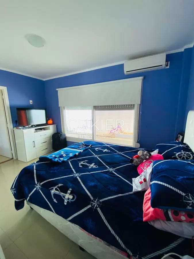 Casa ID.2472 - Alquiler Anual Chalet 4 dormitorios con piscina