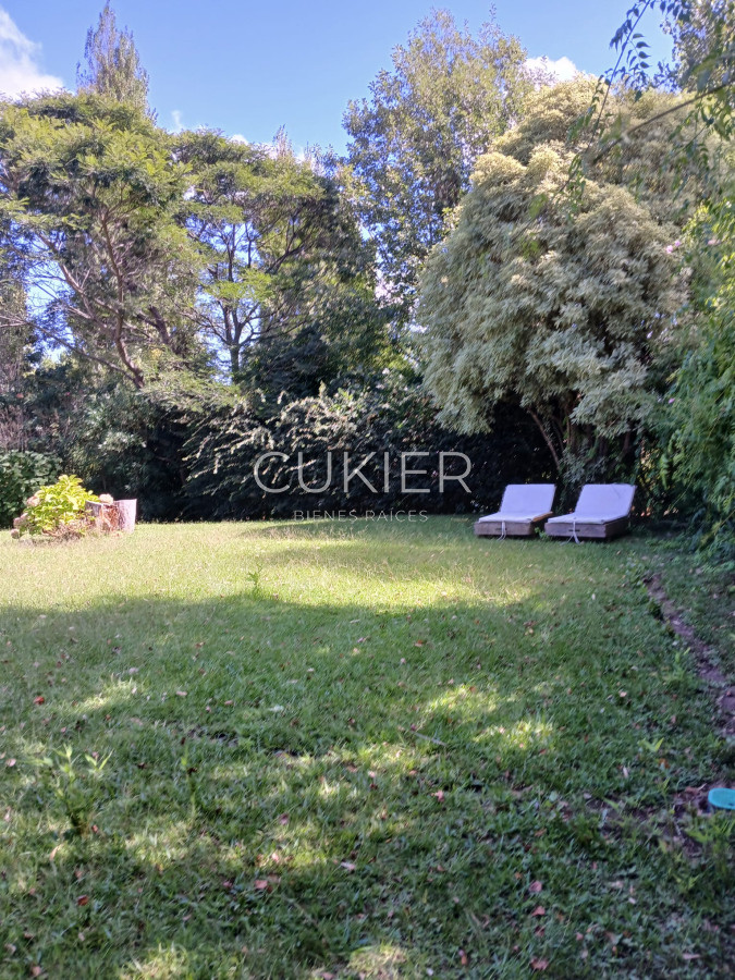 Casa ID.4765 - Alquier temporada de casas 4 dormitorios en la Arbolada barrio privado