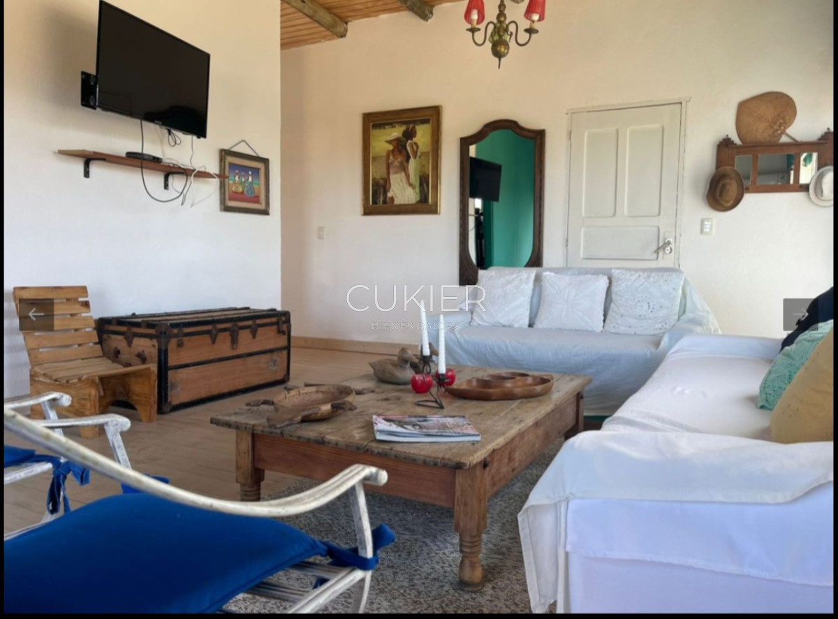 Casa ID.5663 - Alquiler anual o temporal de casa 4 dormitorios en zona el Chorro Manantiales
