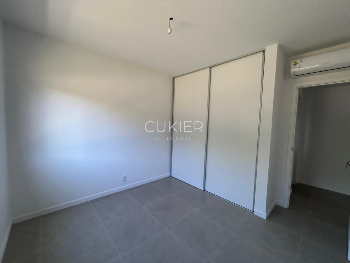 Casa ID.5374 - SE VENDE EN EXCLUSIVIDAD CASA DE TRES DORMITORIOS, DOS BAÑOS.