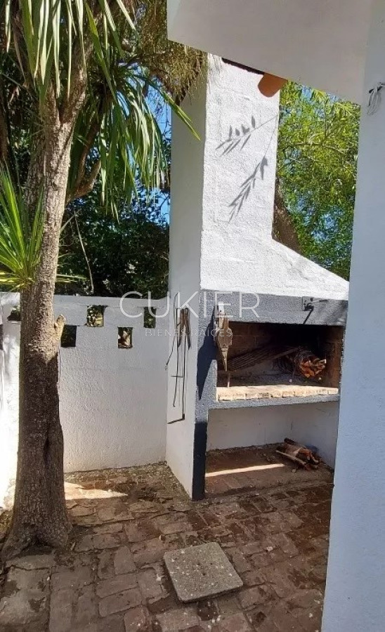 Casa ID.2875 - Casa en Venta 3 dormitorios Barrio Lausana 