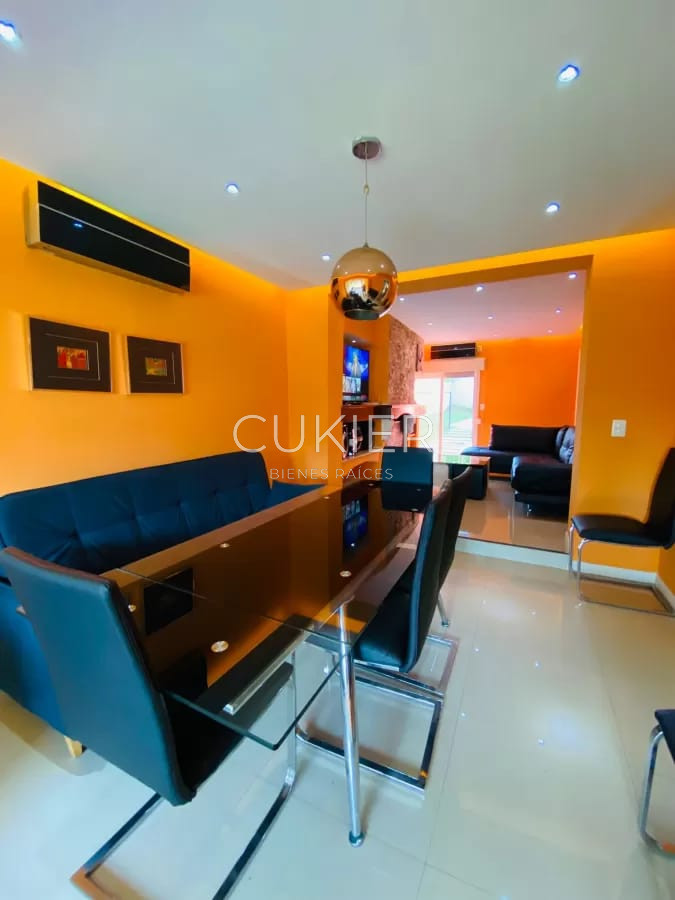 Casa ID.2472 - Alquiler Anual Chalet 4 dormitorios con piscina