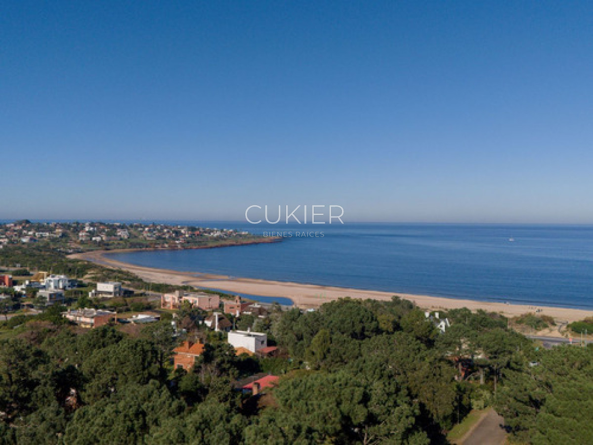 Casa ID.4631 - Venta - Casa 4 Dormitorios San Francisco Piriapolis.