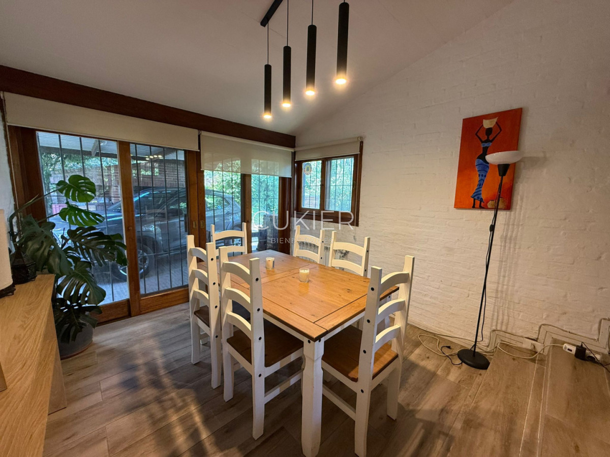 Casa ID.5228 - Alquiler anual de casa 3 dormitorios en zona de colegios Punta del Este