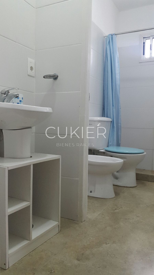 Casa ID.1340 - Alquiler anual y temporada de casa 3 dormitorios en la Barra a 200 m del mar