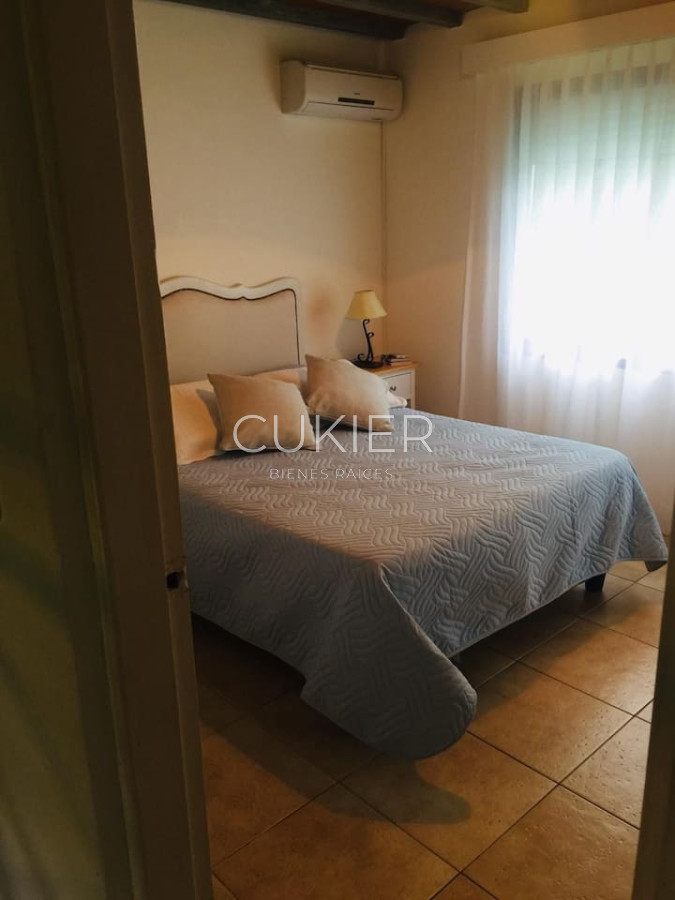 Casa ID.2853 - Alquiler temporada casa en Pinares con piscina climatizada 