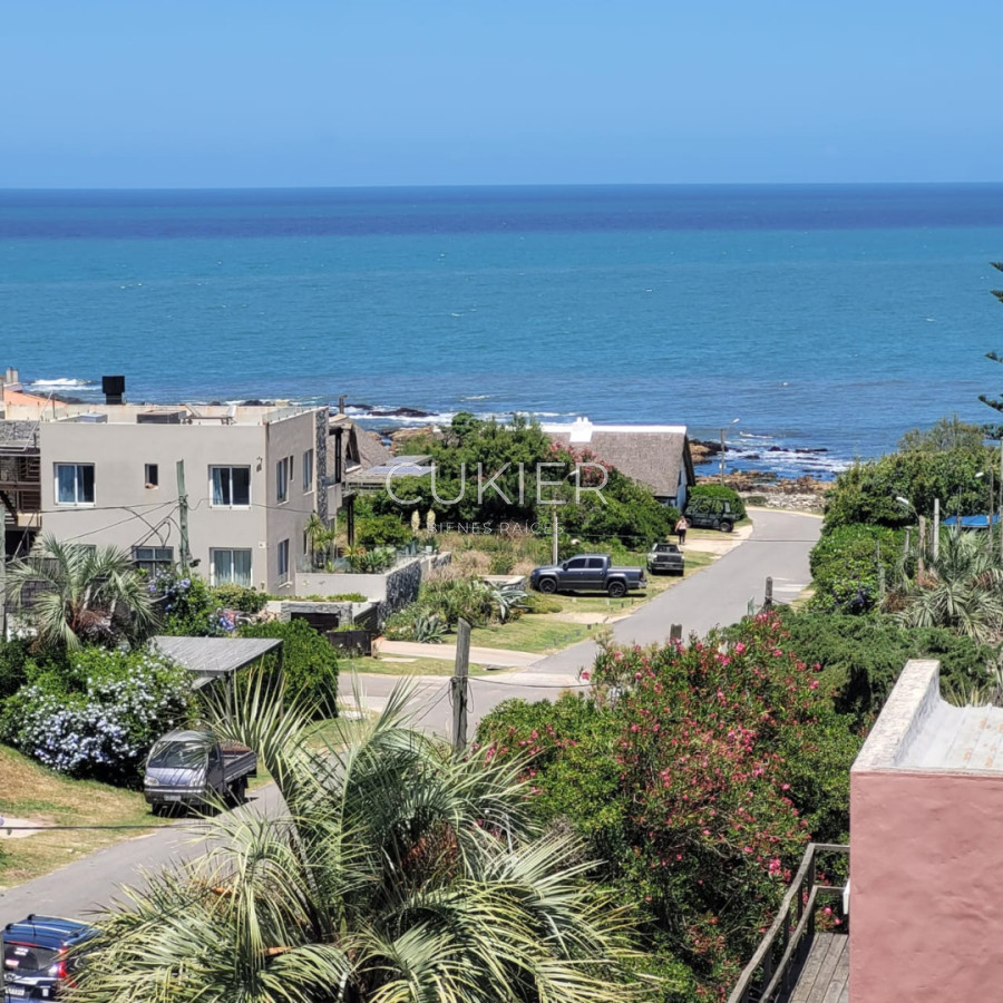 Casa ID.5279 - Venta y alquiler anual de casa 3 dormiotorios con vista al mar en La Barra Punta del Este 
