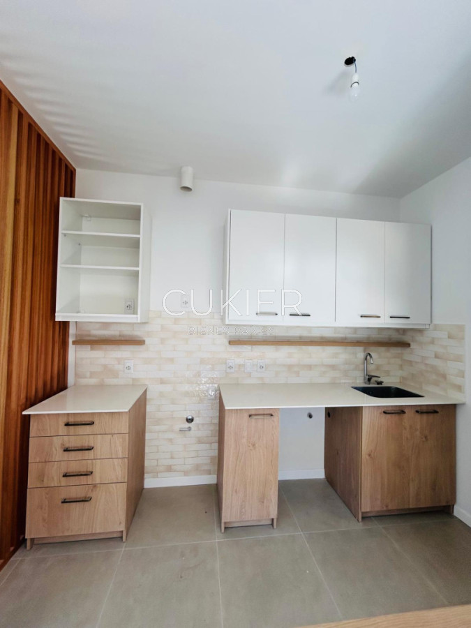 Casa ID.5374 - SE VENDE EN EXCLUSIVIDAD CASA DE TRES DORMITORIOS, DOS BAÑOS.