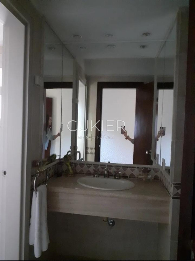 Casa ID.1322 - Alquiler temporada casa 4 dormitorios en Lugano Punta del Este