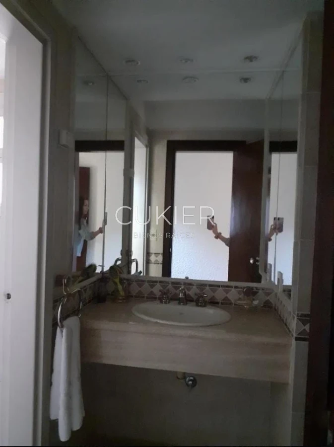 Casa ID.1322 - Alquiler temporada casa 4 dormitorios en Lugano Punta del Este