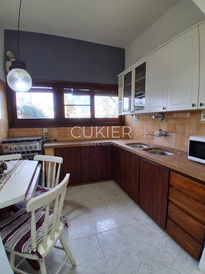 Casa ID.4950 - Alquiler anual 2 dormitorios y medio en Maldonado