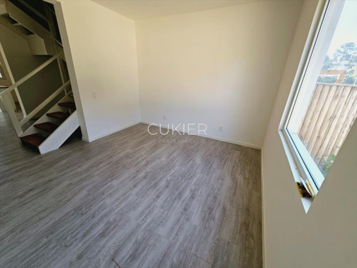 Casa ID.4628 - Vendo Casa Tres Dormitorios Parque Burnett - Punta Del Este