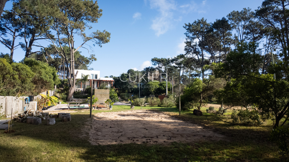 Casa ID.4626 - Venta Casa 3 Dormitorios Chihuahua Punta Del Este