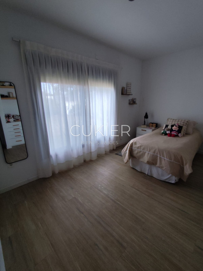 Casa ID.5257 - Venta de casa 4 dormitorios en La residence barrio privado Punta del este 