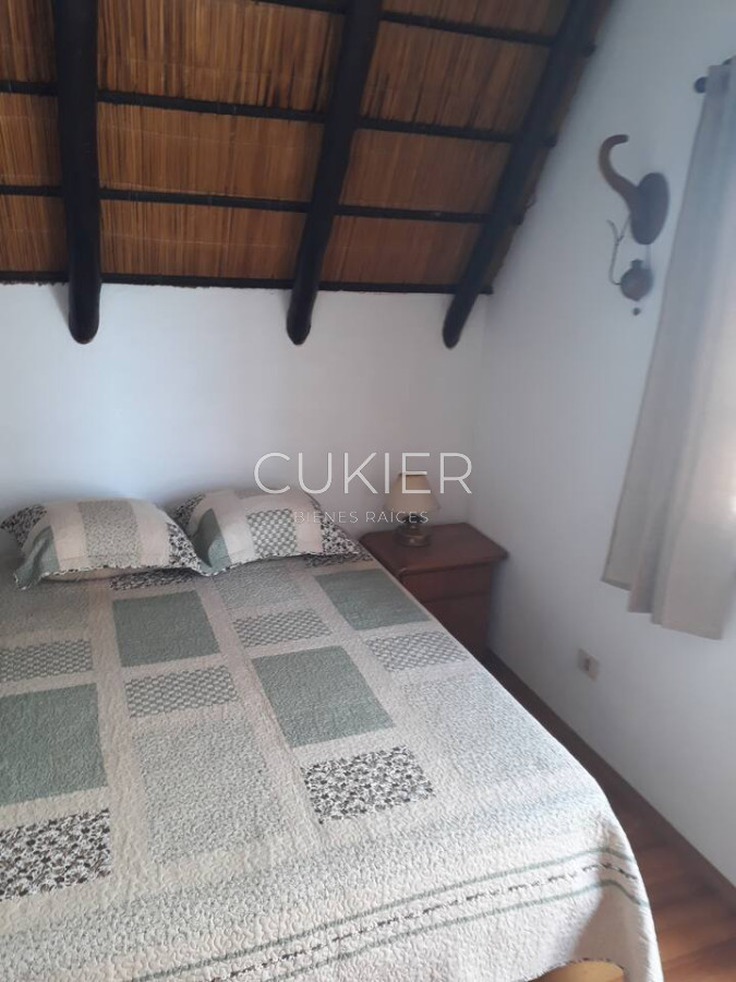 Casa ID.2458 - Alquiler temporada casa de 3 dormitorios a metros de playa mansa 