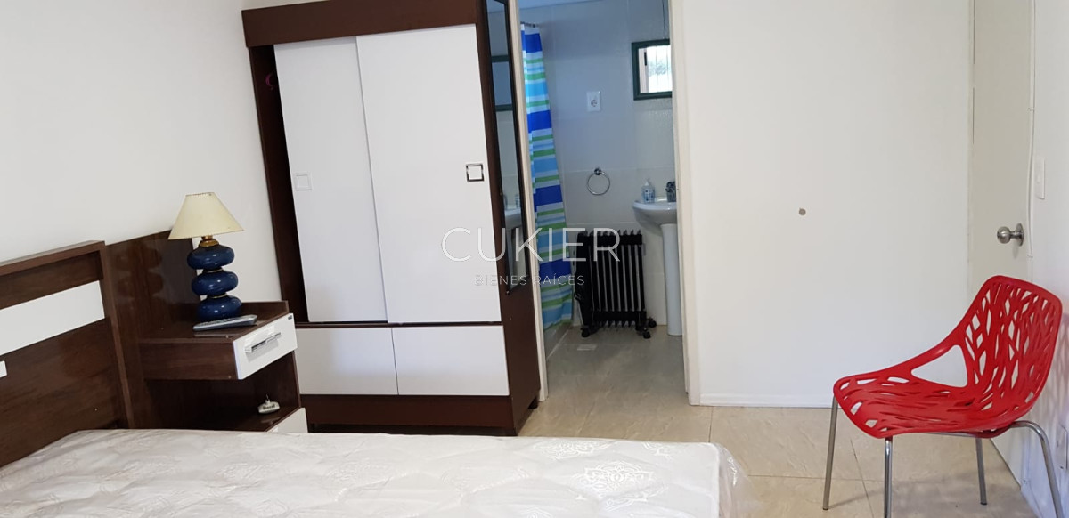 Casa ID.1340 - Alquiler anual y temporada de casa 3 dormitorios en la Barra a 200 m del mar