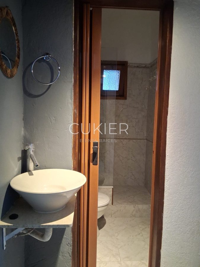 Casa ID.4950 - Alquiler anual 2 dormitorios y medio en Maldonado