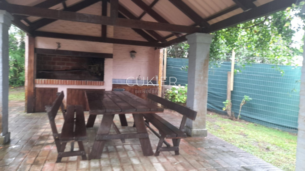 Casa ID.1387 - Alquiler invernal de casa 4 dormitorios en San Rafael Punta del Este