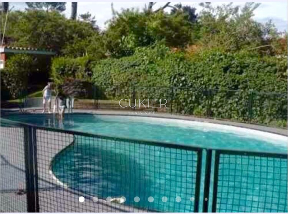 Casa ID.1535 - Alquiler anual de casa 3 dormitorios en Jardines de Cordoba Punta del Este