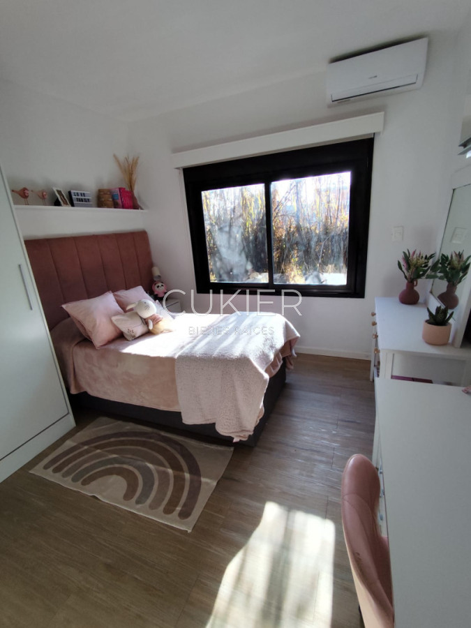 Casa ID.5257 - Venta de casa 4 dormitorios en La residence barrio privado Punta del este 