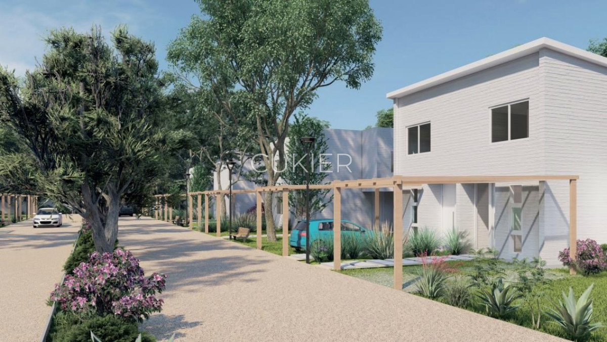 Casa ID.3653 - VENDO CASA TRES DORMITORIOS PARQUE BURNETT - PUNTA DEL ESTE