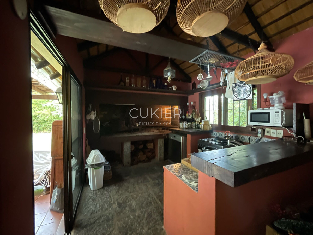 Casa ID.2870 - Alquiler de Temporada Casa  4 dormitorios con piscina en La Barra