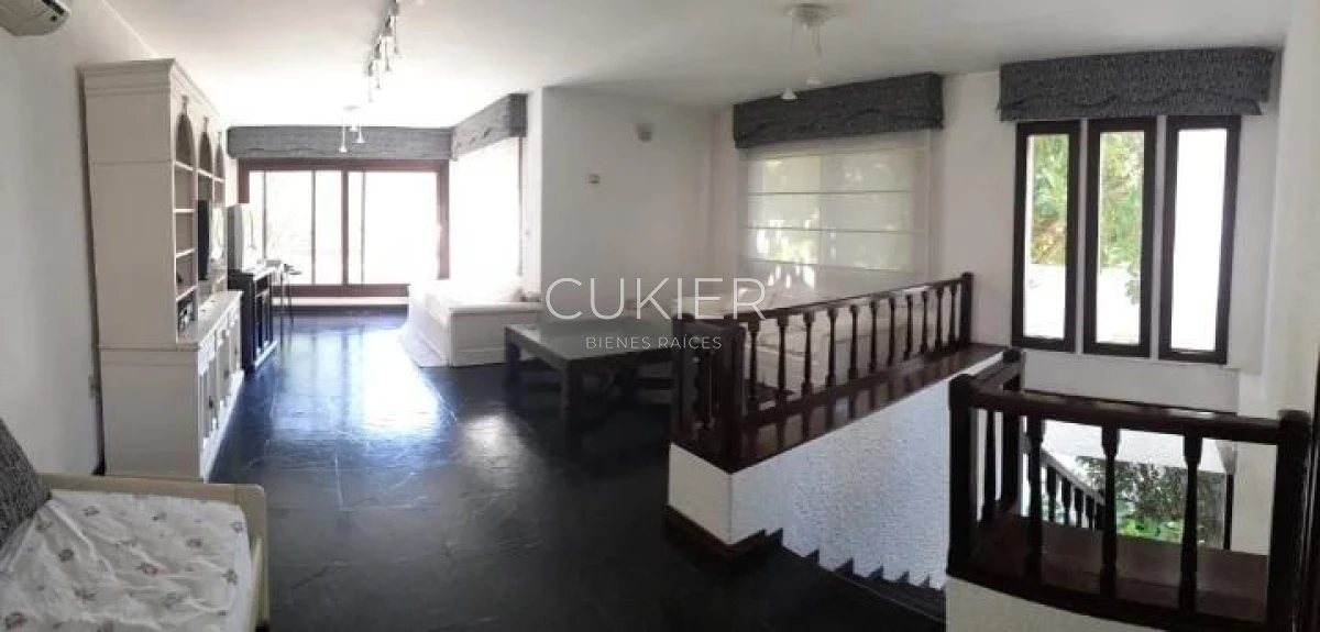 Casa ID.1322 - Alquiler temporada casa 4 dormitorios en Lugano Punta del Este