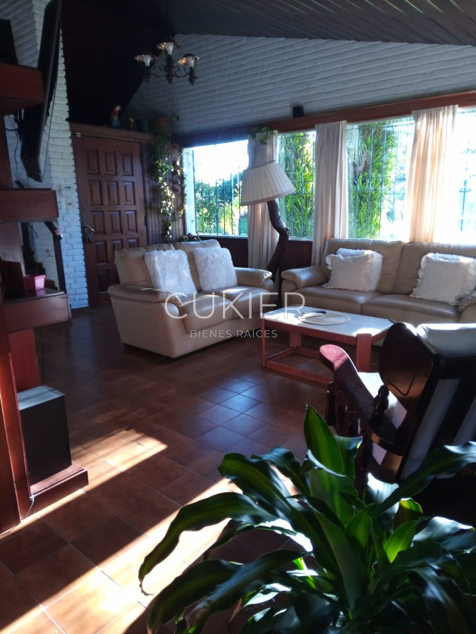 Casa ID.2494 - Alquiler febrero casa 3 dormitorios en Pinares 