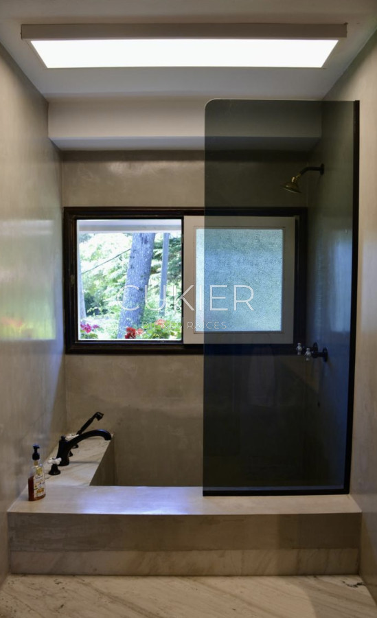 Casa ID.4220 - Venta y alquiler temporada y anual de espectacular casa de 4 dormitorios en San Rafael a 300 m del mar