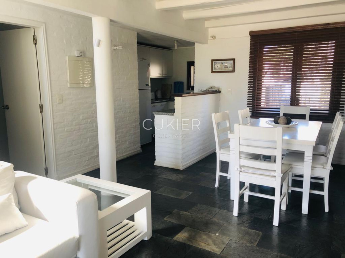 Casa ID.1717 - Alquiler temporada y anual de casa 2 dormitorios duplex en barrio privado punta del este
