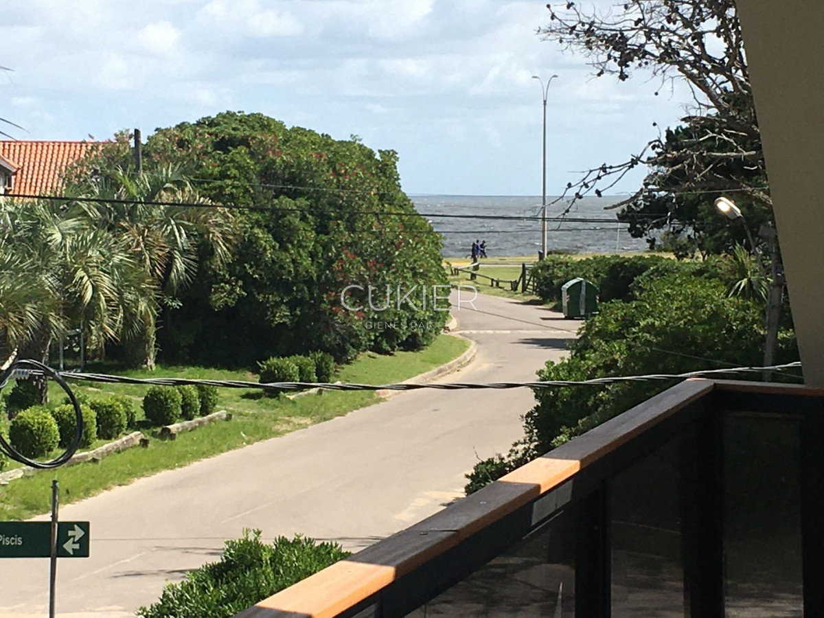 Casa ID.5039 - Alquiler temporada casa 3 dormitorios con Piscina y vista al Mar en Pinares