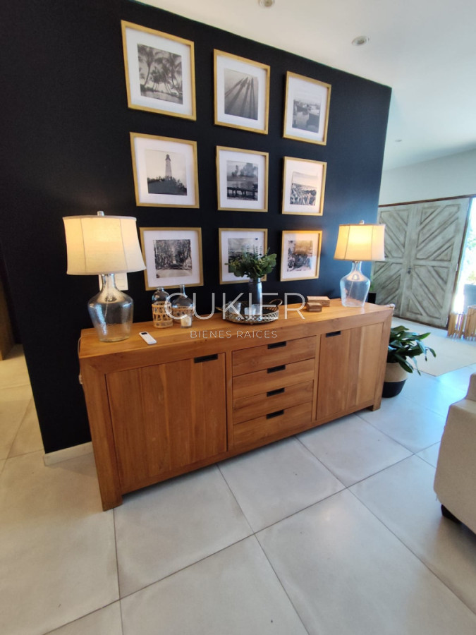 Casa ID.5257 - Venta de casa 4 dormitorios en La residence barrio privado Punta del este 