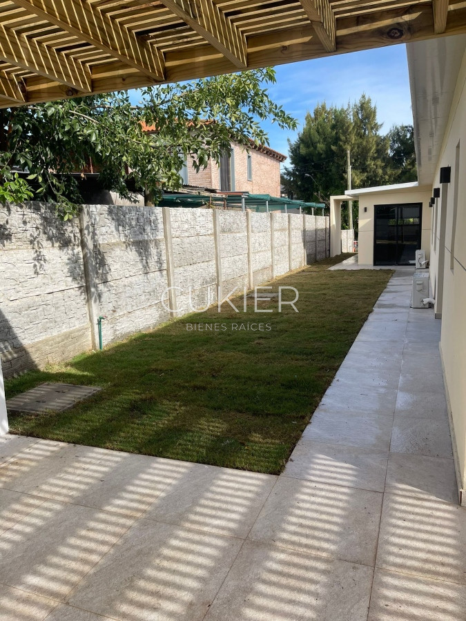 Casa ID.3609 - VENTA  en Lausana 2 casas PH a estrenar de 3 dormitorios. 