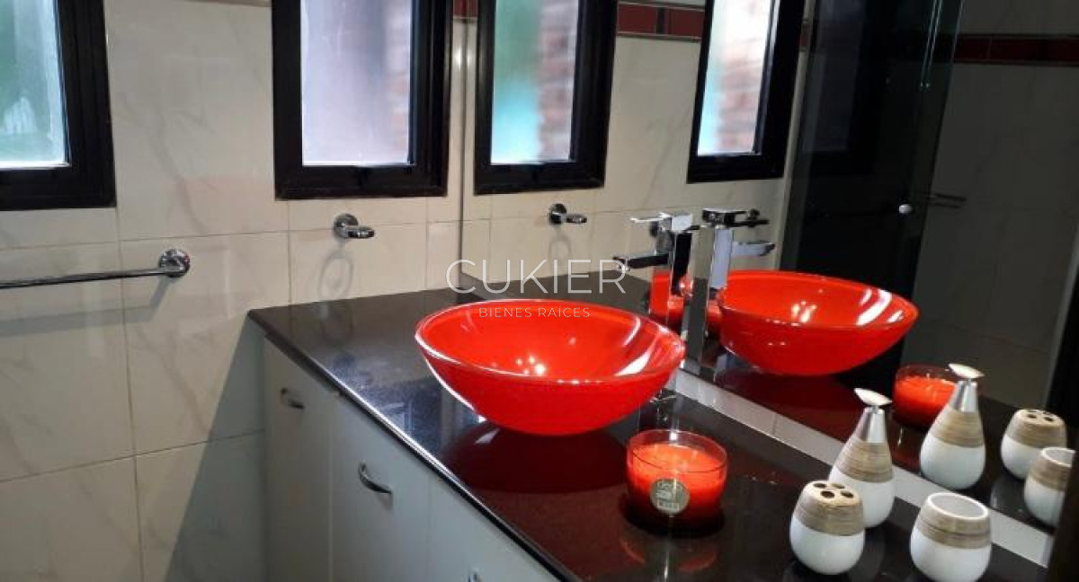 Casa ID.1427 - Alquiler anual casa en barrio privado en La Residence Punta del Este